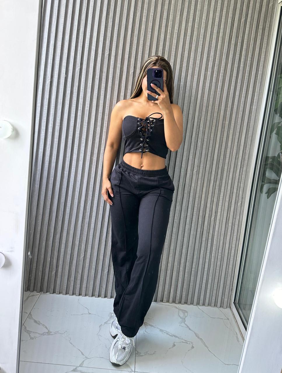 Conjunto Femenino Blusa Corset y Pantalón – Estilo Moderno y Elegante