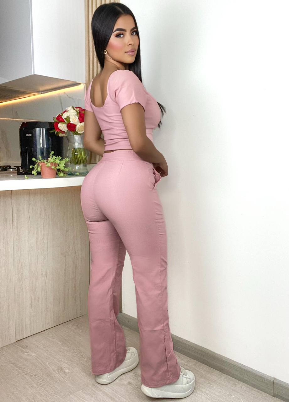 Conjunto 2 Prendas M046 – Comodidad y Estilo en Cada Movimiento