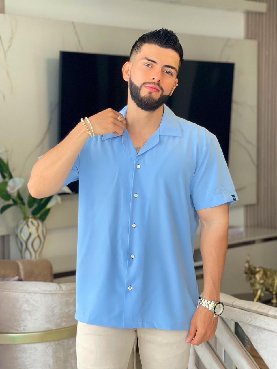 Camisa Oversize T85H — Estilo Relaxed, Tela Premium