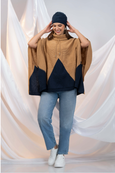 Duo Ruana con Gorro Ref 5497 – ¡Elegancia, calor y estilo en una sola prenda!